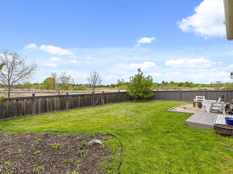 739 Bonaventure Drive Oswego IL 60543