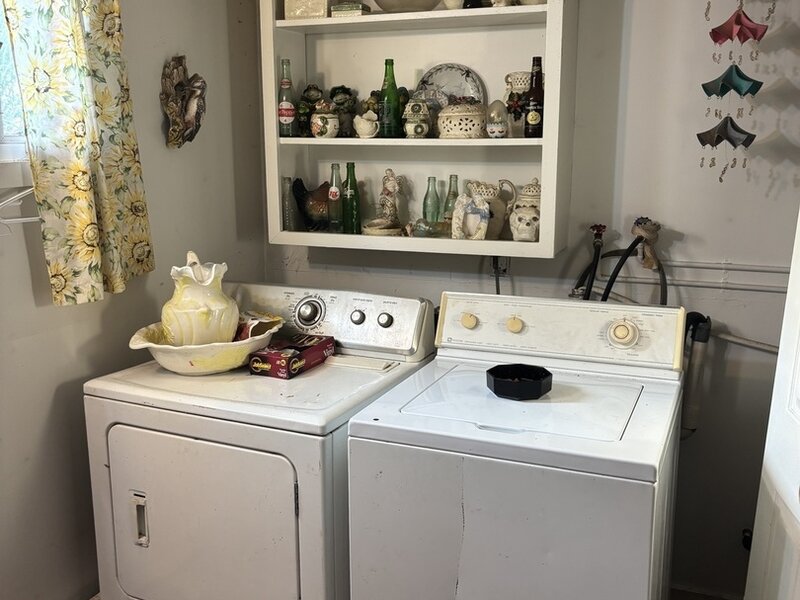 309 E Walnut Street Piper City IL 60959