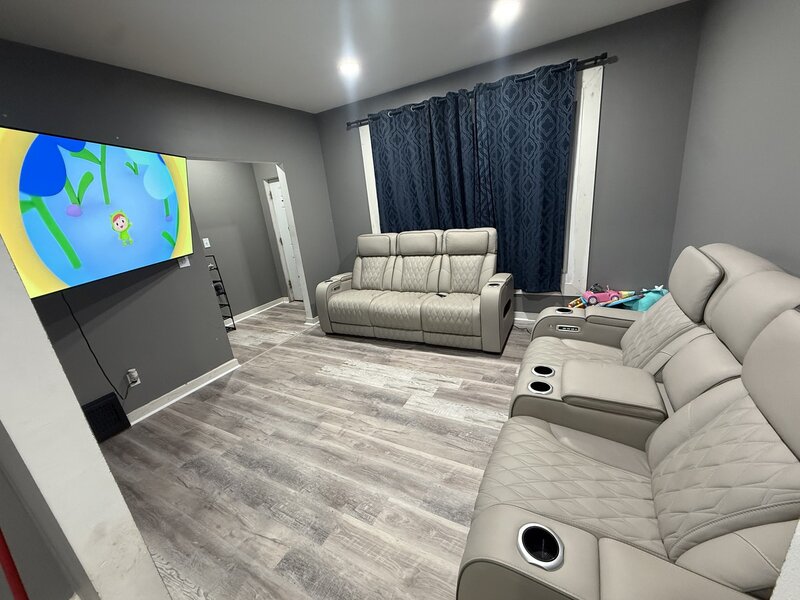 35 W 108th Place Chicago IL 60628