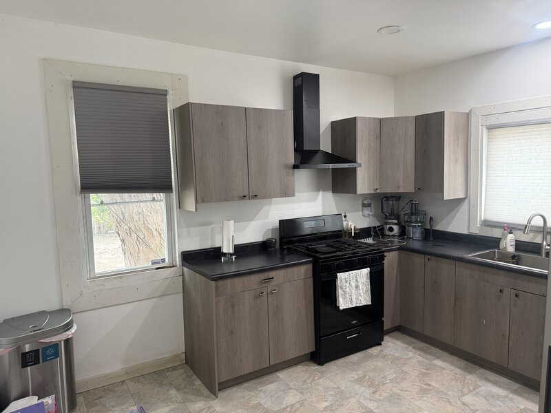 35 W 108th Place Chicago IL 60628