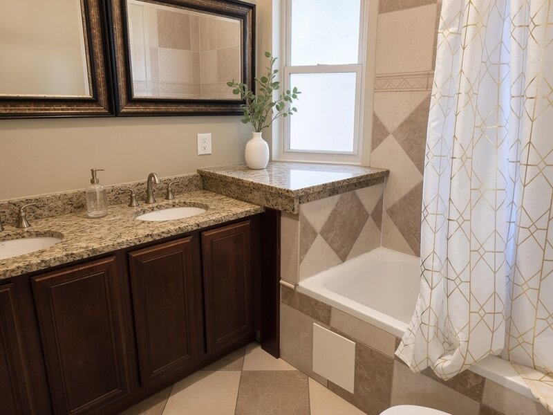 48 N Menard Avenue Chicago IL 60644