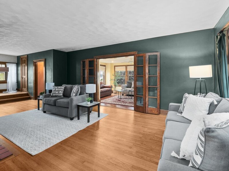 718 River Drive Bettendorf IA 52722