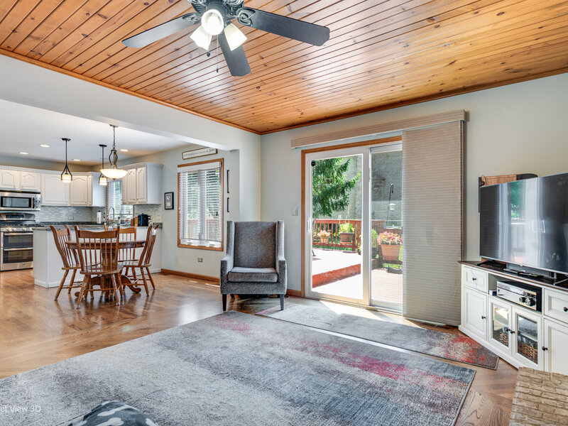 125 N Pleasant Road Lake Zurich IL 60047