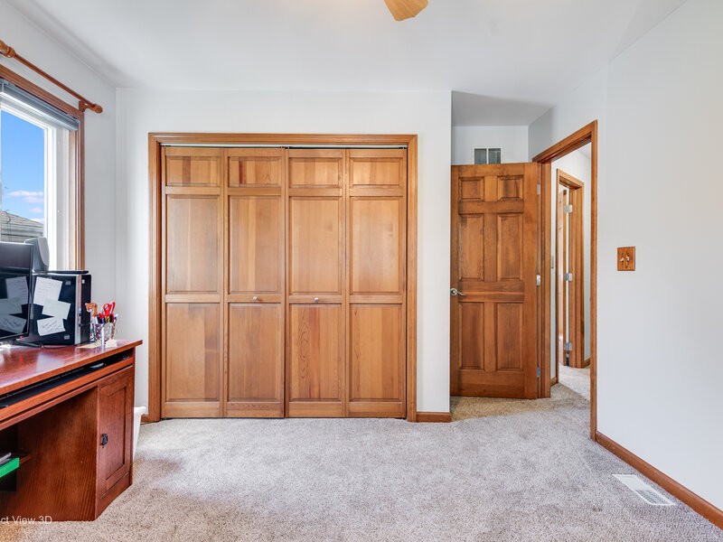 125 N Pleasant Road Lake Zurich IL 60047