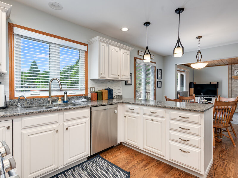 125 N Pleasant Road Lake Zurich IL 60047