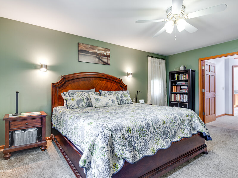 125 N Pleasant Road Lake Zurich IL 60047