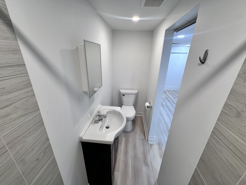 811 Shawnee Trail Roselle IL 60172