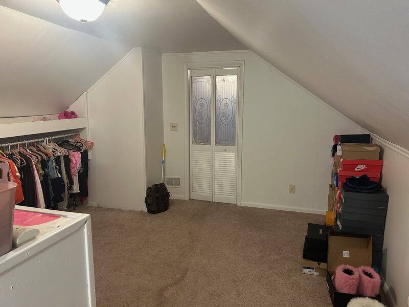 1329 Price Avenue Calumet City IL 60409