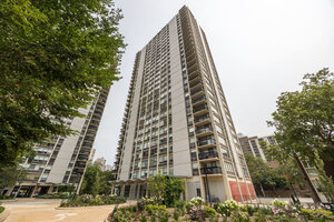 Photo of 1355 N Sandburg Terrace Chicago IL 60610 Unit 2206D