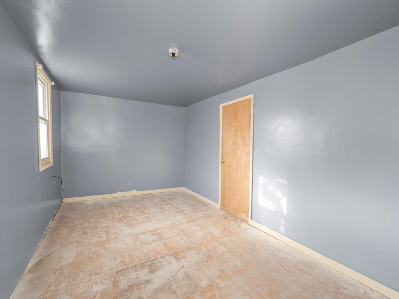 8545 S Saginaw Avenue Chicago IL 60617