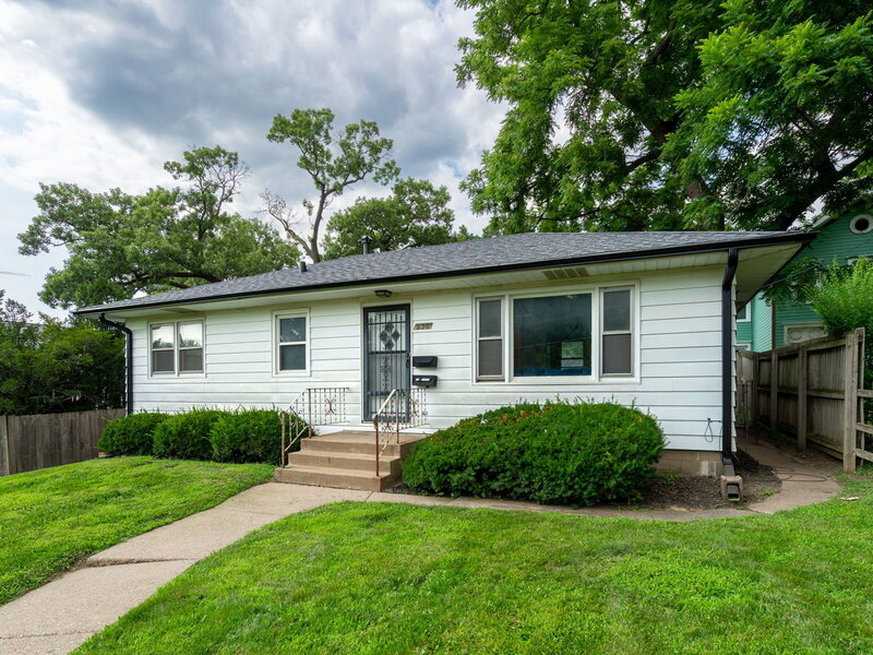 630 W Lombard Street Davenport IA 52803
