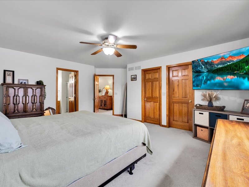 236 Isleview Drive Oswego IL 60543