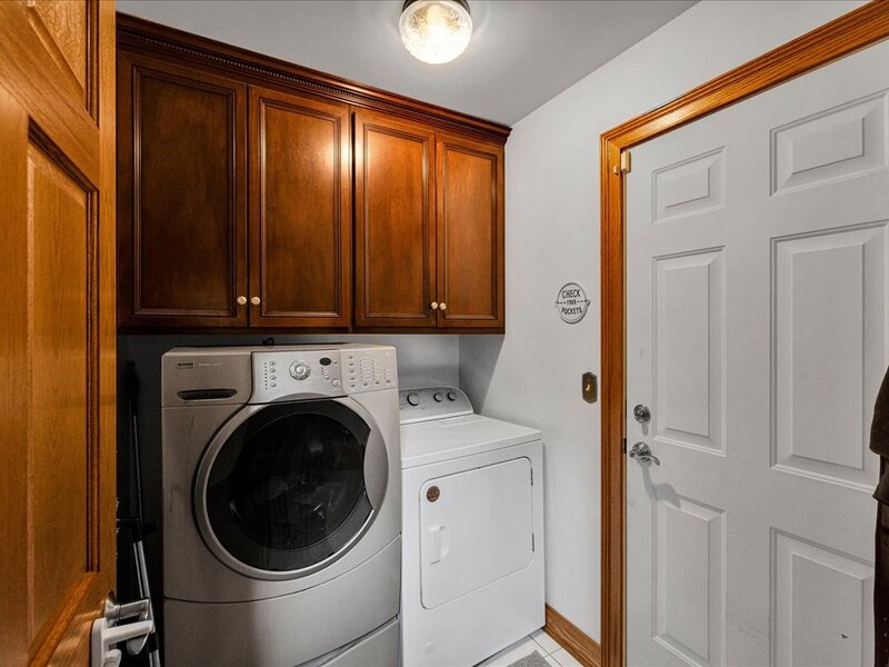 236 Isleview Drive Oswego IL 60543