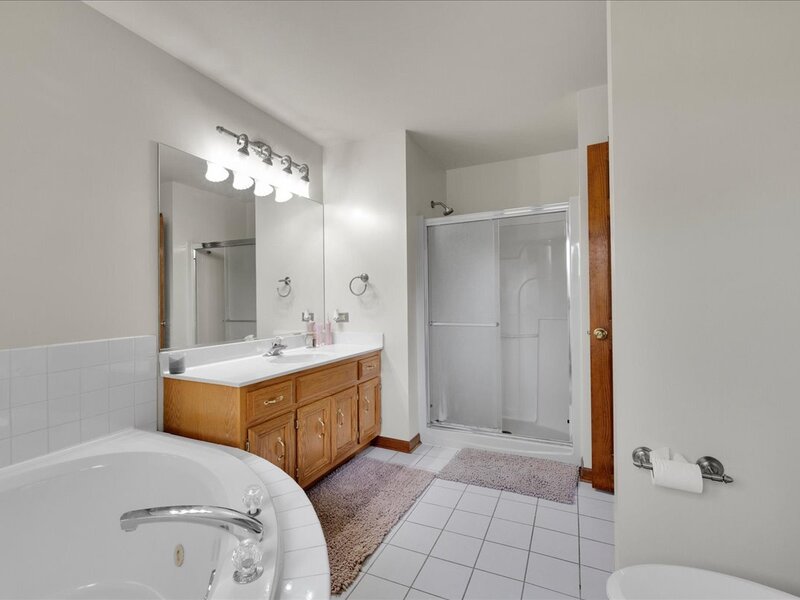 236 Isleview Drive Oswego IL 60543