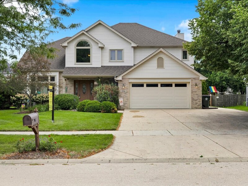 236 Isleview Drive Oswego IL 60543