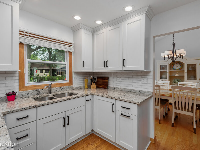116 Pembroke Road Naperville IL 60540