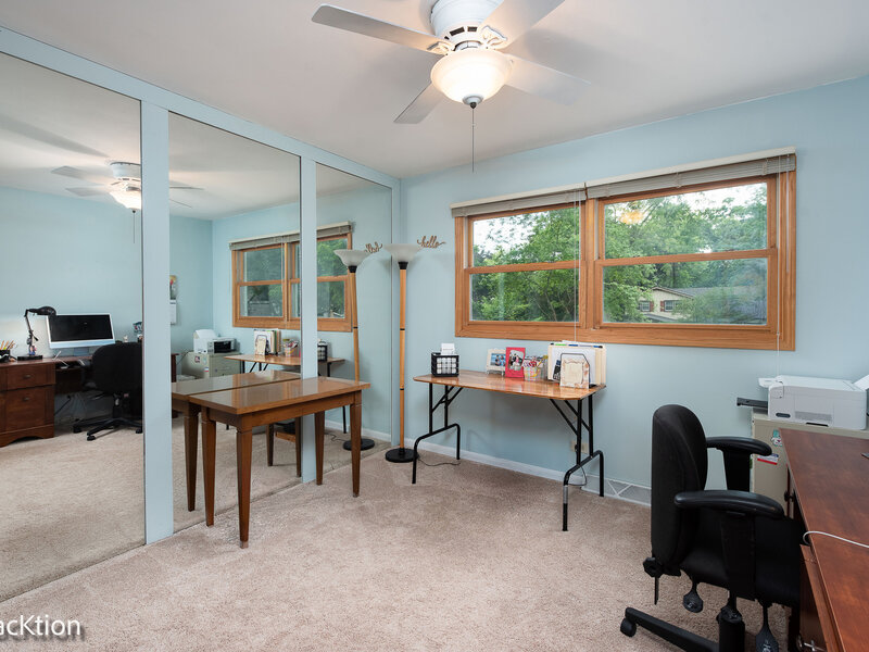 116 Pembroke Road Naperville IL 60540