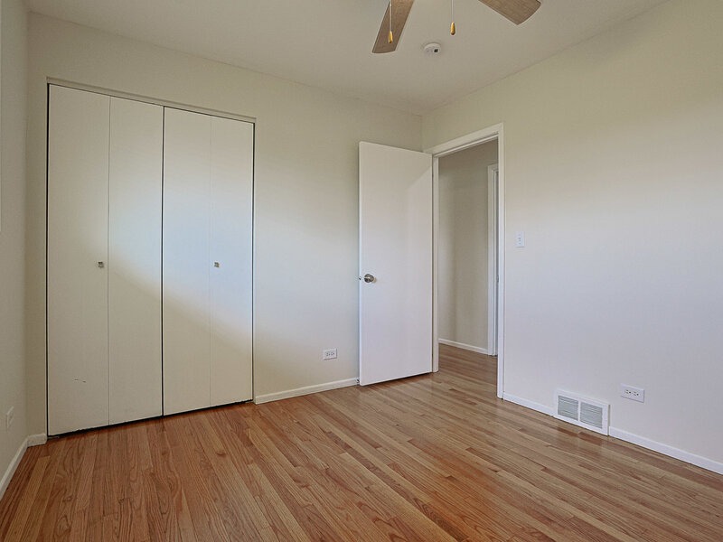 761 Marshall Drive Des Plaines IL 60016