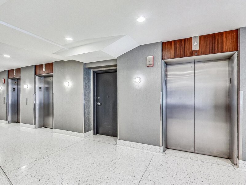 165 N Canal Street Chicago IL 60606
