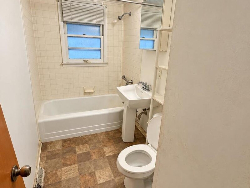 14717 Turlington Avenue Harvey IL 60426