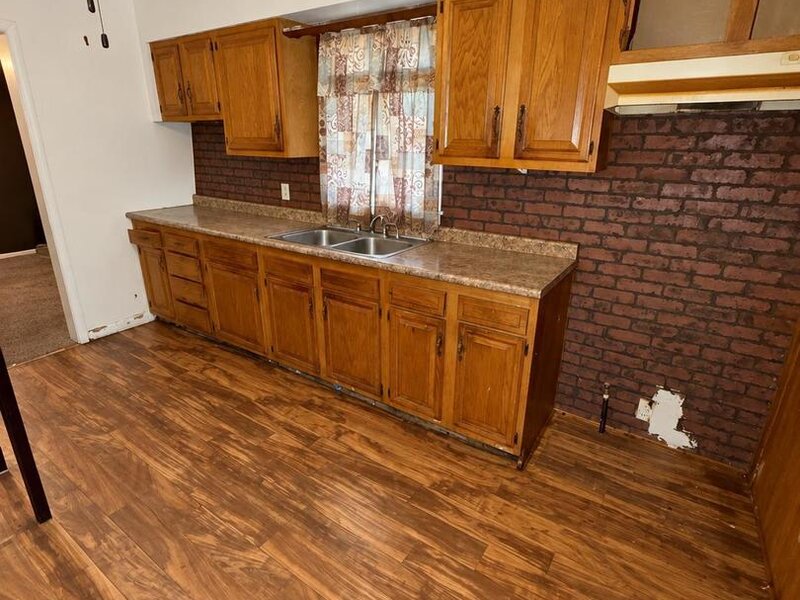 14717 Turlington Avenue Harvey IL 60426
