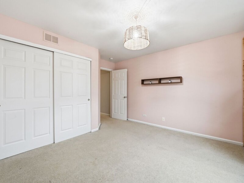 184 Stockton Drive Grayslake IL 60030