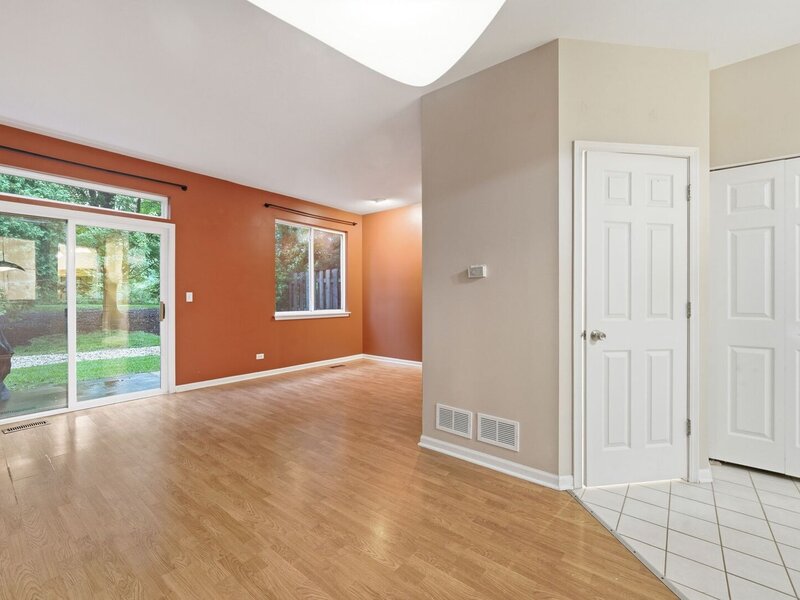 184 Stockton Drive Grayslake IL 60030