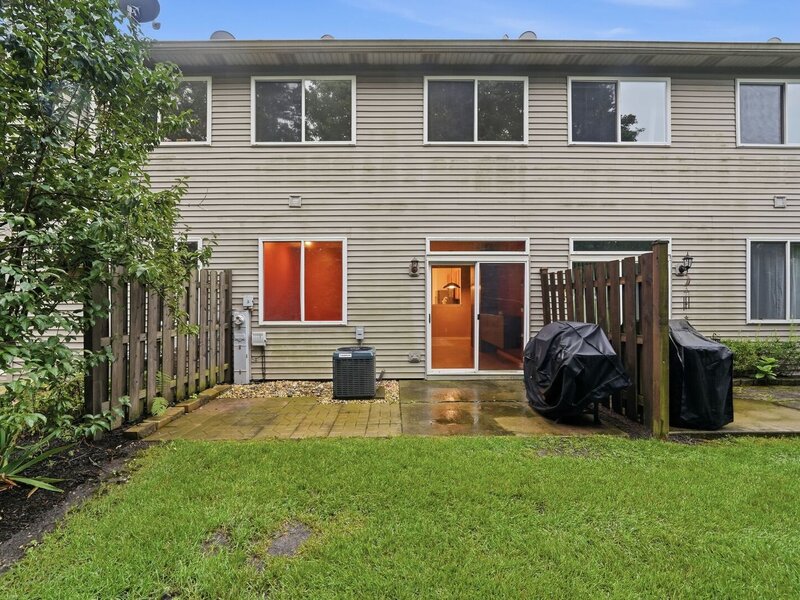 184 Stockton Drive Grayslake IL 60030