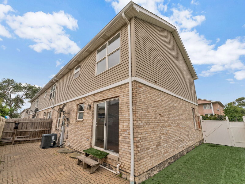 8001 Thomas Street Justice IL 60458