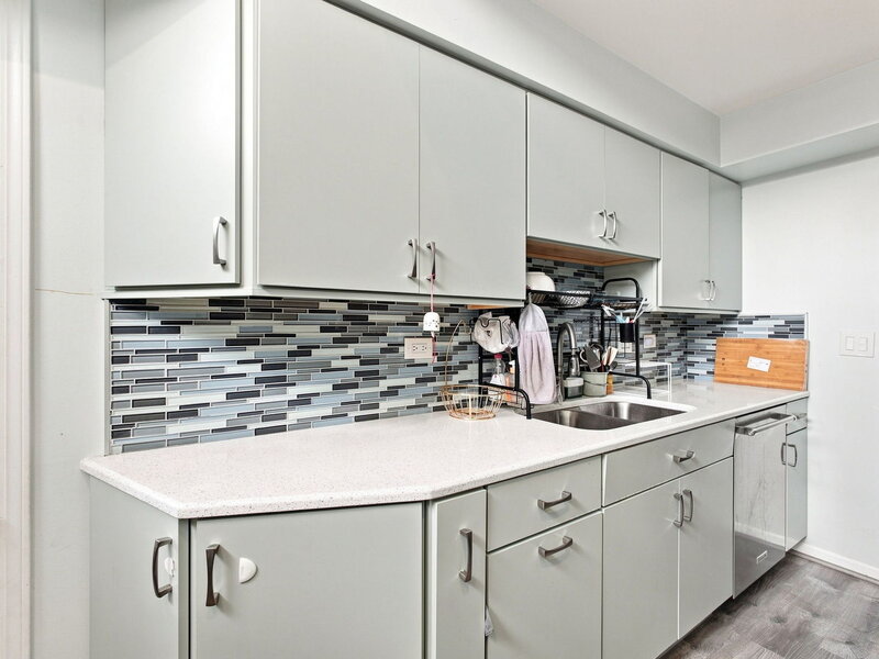 18075 Royal Oak Court Tinley Park IL 60477