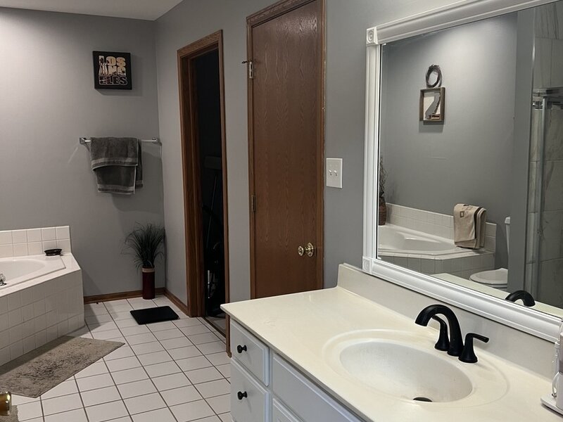10956 S 76th Avenue Palos Hills IL 60465