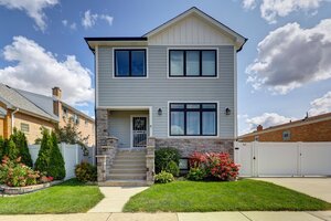 Photo of 5347 S Melvina Avenue Chicago IL 60638