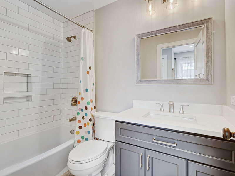 5347 S Melvina Avenue Chicago IL 60638