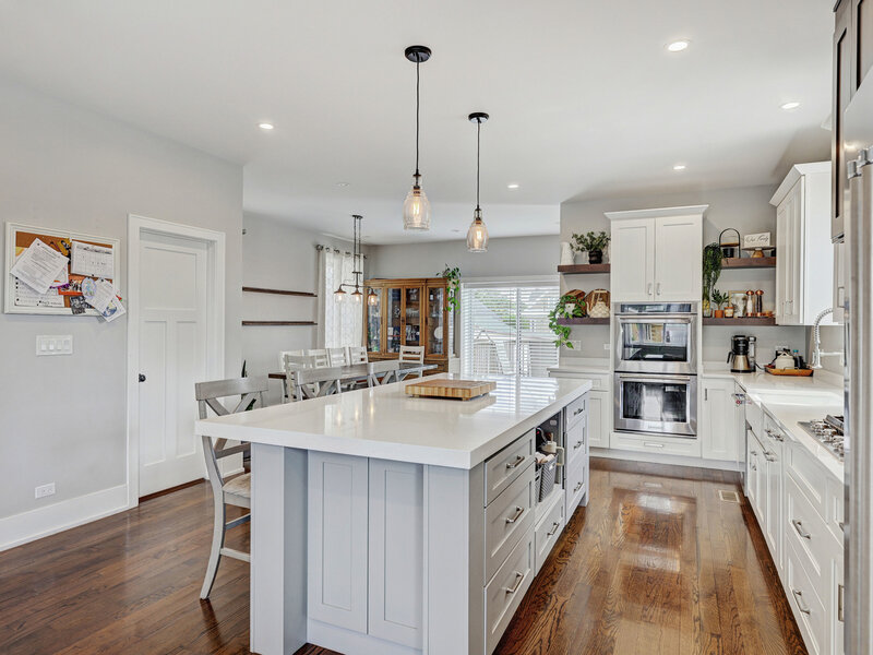 5347 S Melvina Avenue Chicago IL 60638