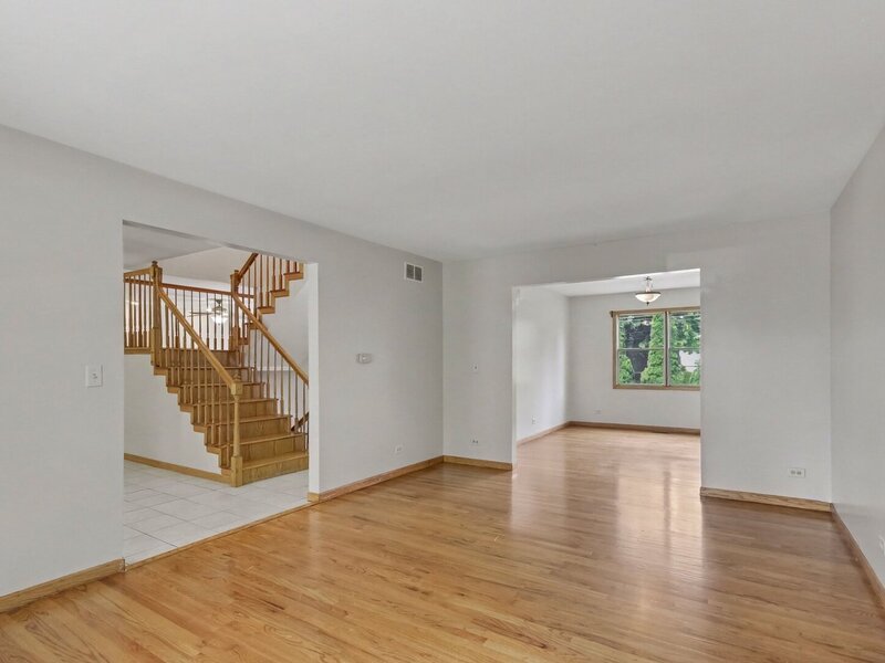 336 W Morris Avenue Lombard IL 60148