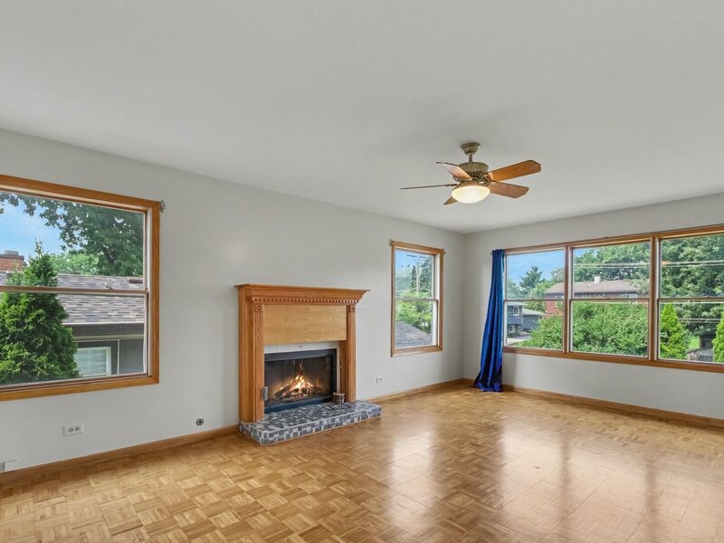 336 W Morris Avenue Lombard IL 60148