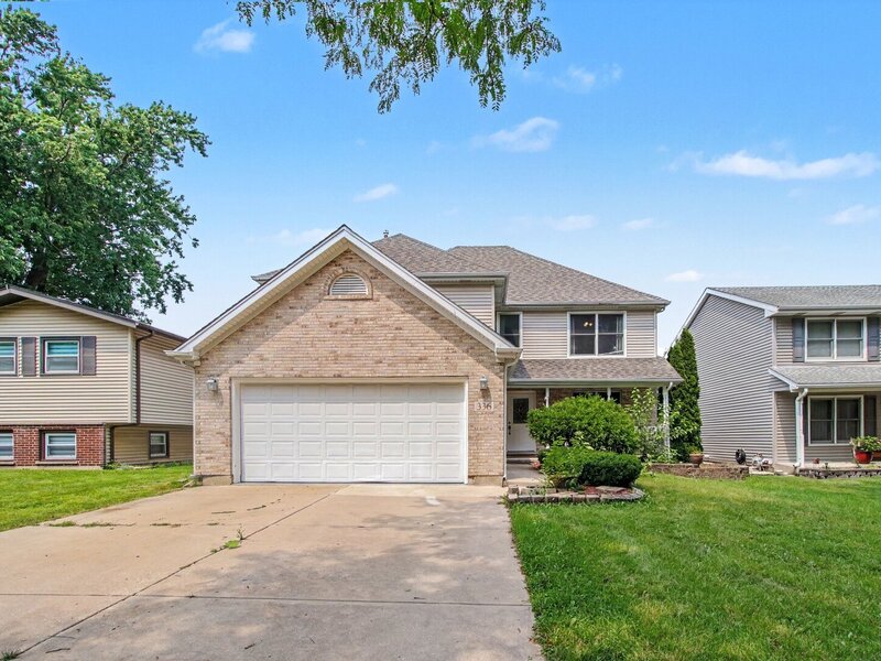 336 W Morris Avenue Lombard IL 60148
