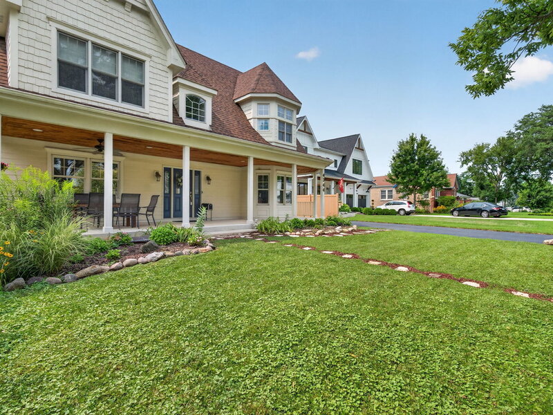 4344 Elm Street Downers Grove IL 60515