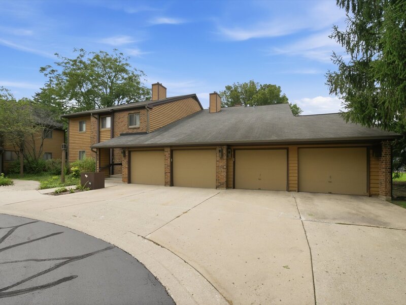 650 Waverly Drive Elgin IL 60120