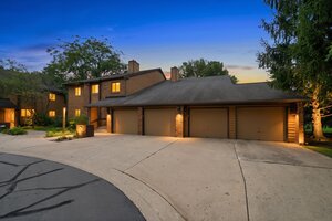 Photo of 650 Waverly Drive Elgin IL 60120