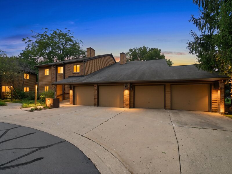 650 Waverly Drive Elgin IL 60120
