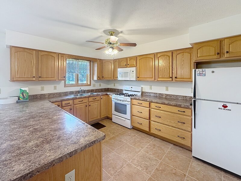 2524 Big Island Parkway Milan IL 61264