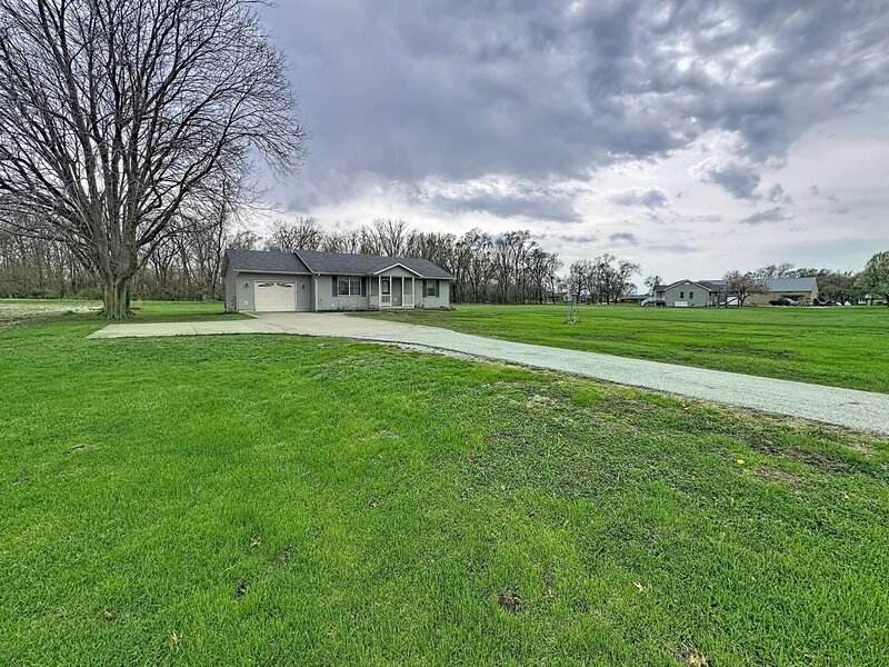 2524 Big Island Parkway Milan IL 61264