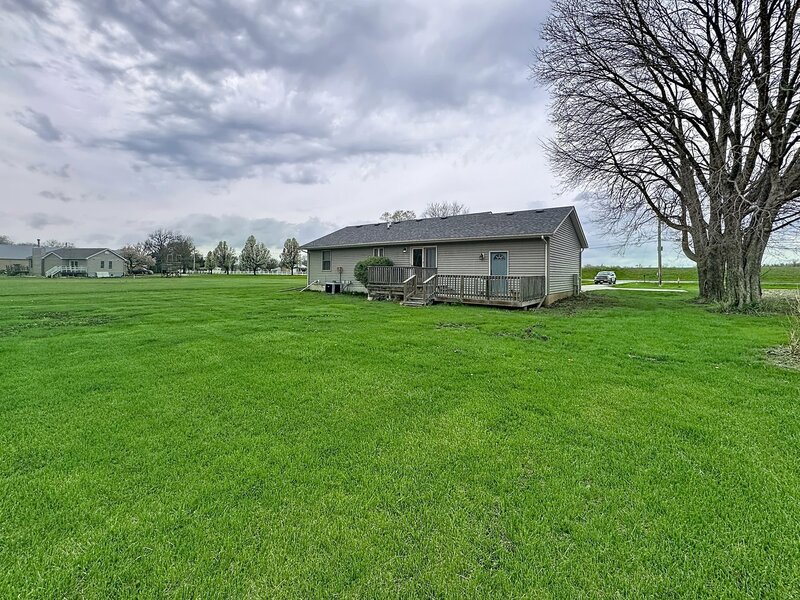 2524 Big Island Parkway Milan IL 61264