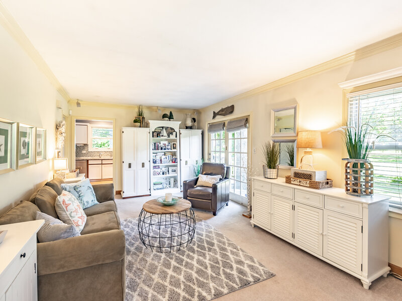 1120 W Wood Street Palatine IL 60067