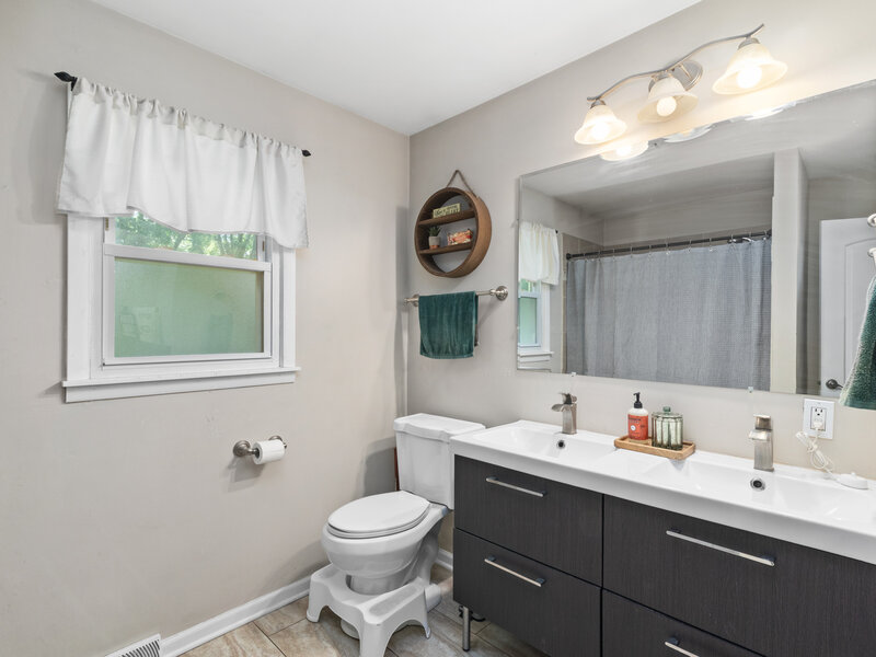 3906 W Theodore Street Joliet IL 60431