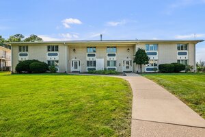 Photo of 920 17th Street Moline IL 61265 Unit 34
