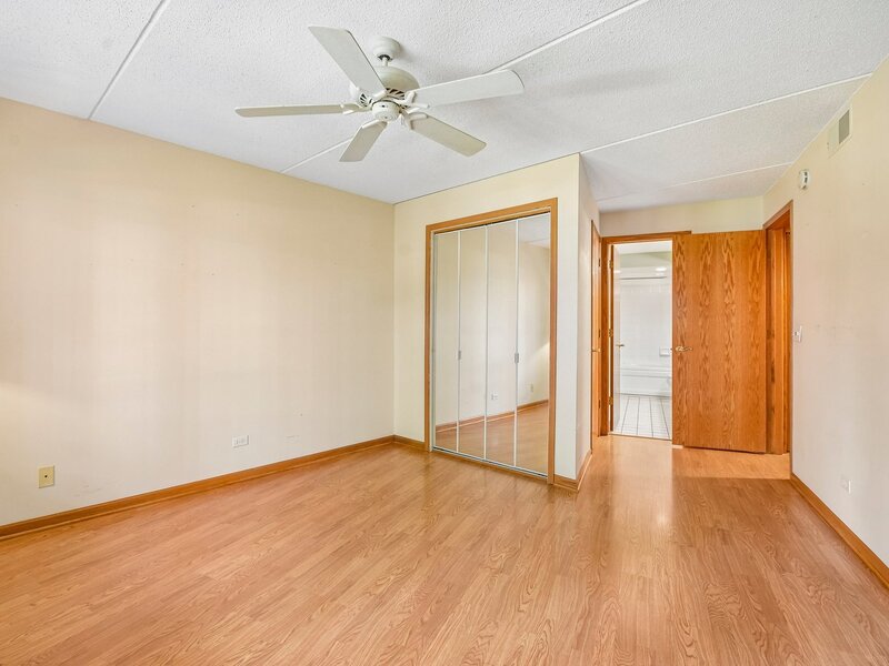 8580 W Foster Avenue Norridge IL 60706