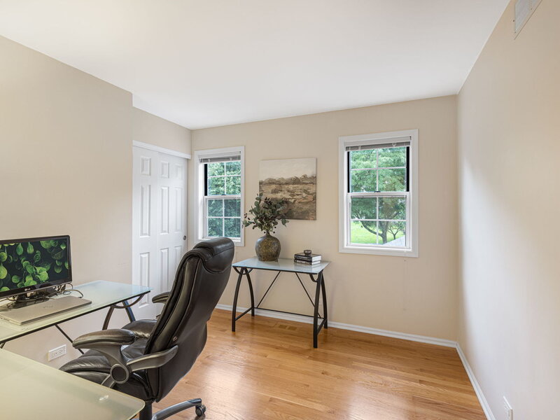 49 Mohawk Street Cary IL 60013