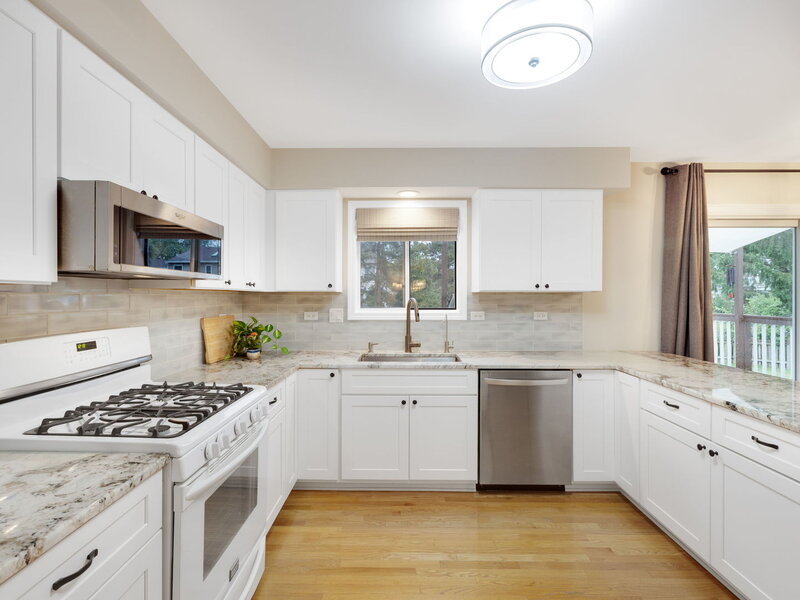 49 Mohawk Street Cary IL 60013